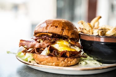 State Fare Kitchen & Bar — Restaurant Food And Dining Photo