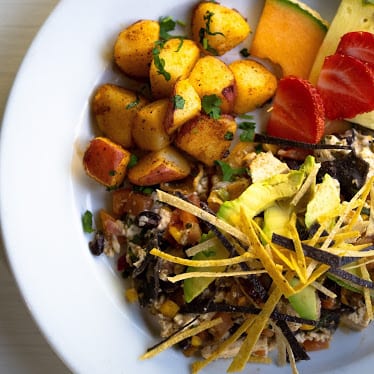 Hungry's — Restaurant Food And Dining Photo