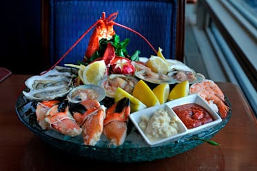 Rowes Wharf Sea Grille