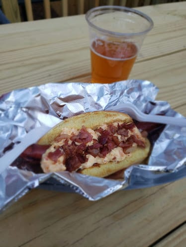Red's Beer Garden