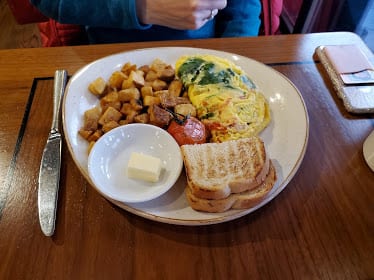 Atlanta Grill — Restaurant Food And Dining Photo