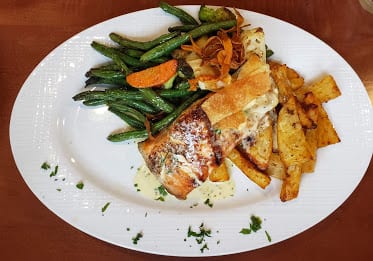 Luna's Italian & Latin Cuisine Restaurant — Restaurant Food And Dining Photo
