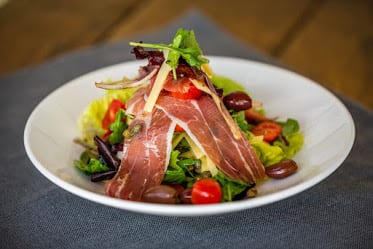 Anis Cafe & Bistro — Restaurant Food And Dining Photo