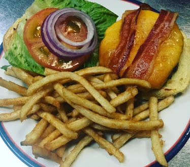 Black Bear Tavern — Restaurant Food And Dining Photo