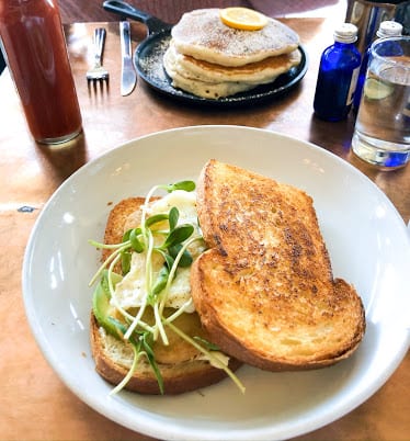 Hillside Farmacy