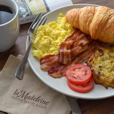 la Madeleine French Bakery & Cafe Arboretum