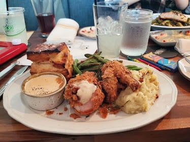 Moonshine Comfort & Cocktails