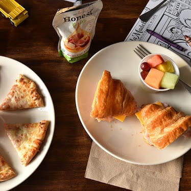 la Madeleine French Bakery & Cafe Mueller