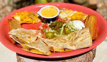 Vaqueros Cafe & Cantina