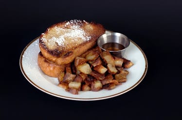 Bistro Vonish — Restaurant Food And Dining Photo