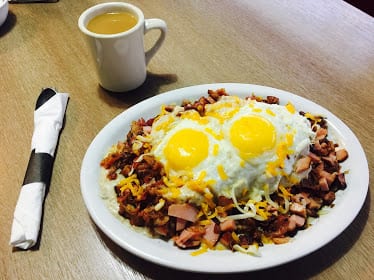 The Cracked Egg