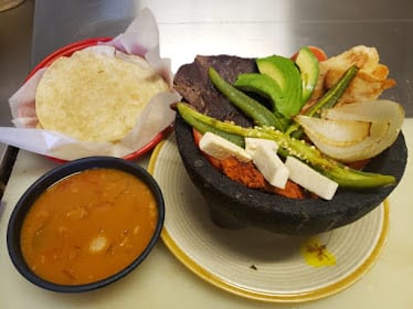 Mariscos El Tiburon Seafood Restaurant