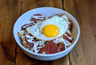 Common Pub Detroit — Restaurant Food And Dining Photo