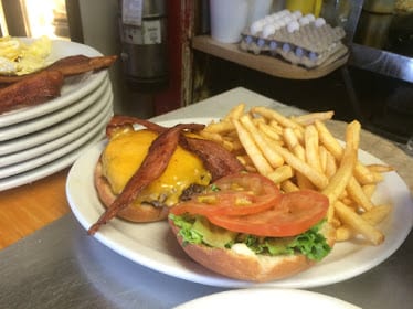 Beth's Cafe — Restaurant Food And Dining Photo
