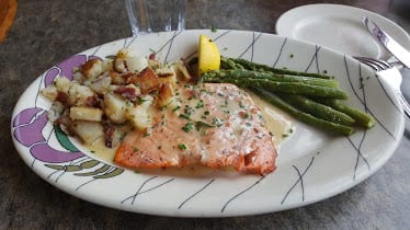 Chinook's At Salmon Bay — Restaurant Food And Dining Photo
