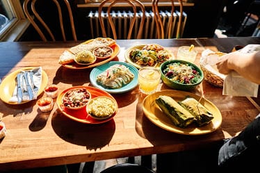 Agua Verde Cafe — Restaurant Food And Dining Photo