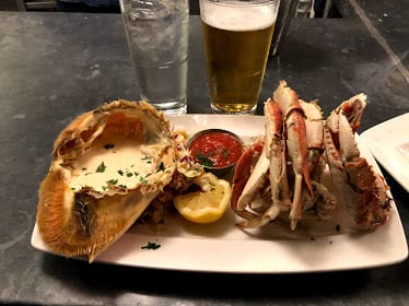 Taylor Shellfish Oyster Bar