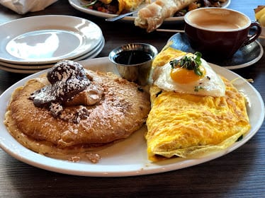 Bistro Café