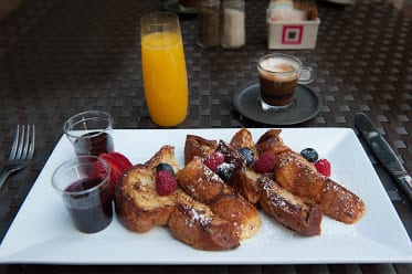 Atelier Monnier Brickell Cafe — Restaurant Food And Dining Photo