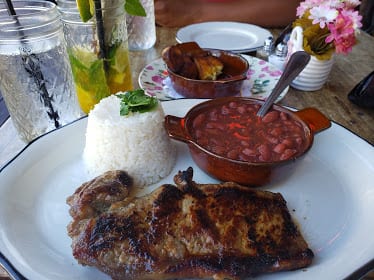 Don Vincenzo — Restaurant Food And Dining Photo