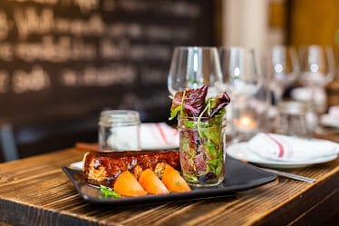 Bunbury Miami — Restaurant Food And Dining Photo