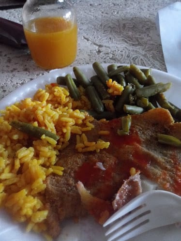 Brother And Sister Bar-B-Que Pit — Restaurant Food And Dining Photo