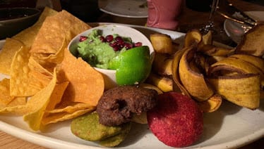 CHICA Restaurant — Restaurant Food And Dining Photo