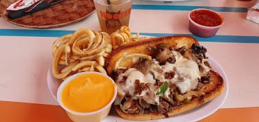 Hooters — Restaurant Food And Dining Photo