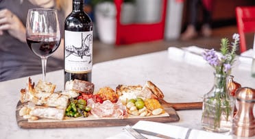 North Italia — Restaurant Food And Dining Photo