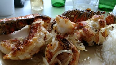 Heads Or Tails Seafood