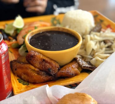 Enriqueta's Sandwich Shop — Restaurant Food And Dining Photo
