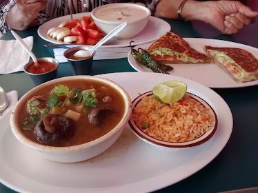 Cafeteria Saul — Restaurant Food And Dining Photo