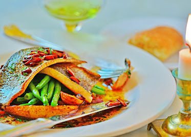Bistrot La Minette — Restaurant Food And Dining Photo