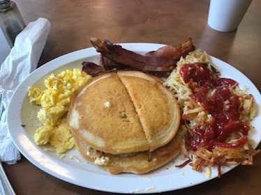 EGG KING CAFE — Restaurant Food And Dining Photo