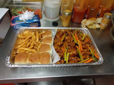 Crumpy's Hot Wings Downtown — Restaurant Food And Dining Photo