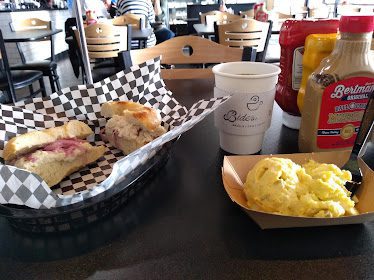 Biderman's Deli — Restaurant Food And Dining Photo