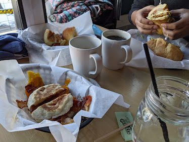 Bird Tree Cafe — Restaurant Food And Dining Photo