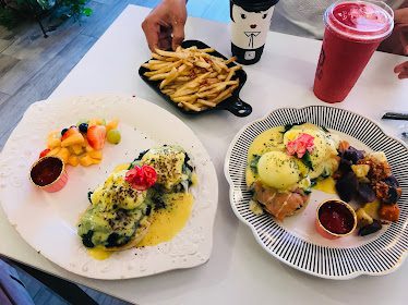 K Cafe Patisserie & Tea House