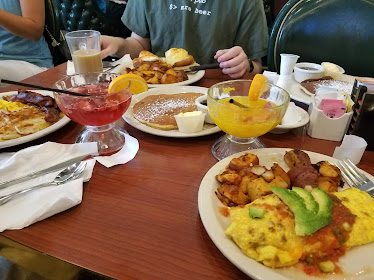 Bill's Cafe - Alameda — Restaurant Food And Dining Photo