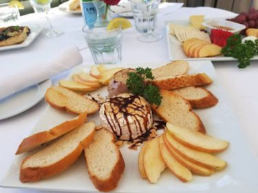Rosie McCann's Irish Pub & Restaurant