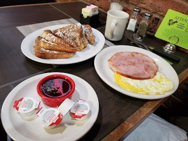 Kelly's Family Diner