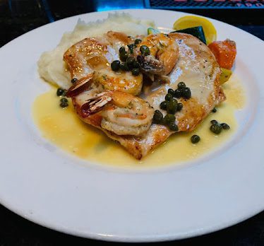 Loft Bar & Bistro