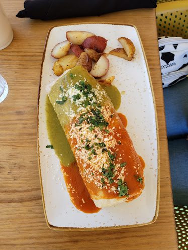 Chika - Gourmet Mexican Rosticeria — Restaurant Food And Dining Photo