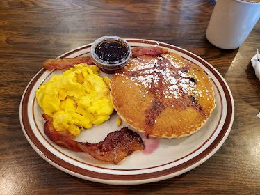 Blueberry Pancake House ll Fort Wayne — Restaurant Food And Dining Photo