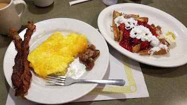 Angel's Cafe — Restaurant Food And Dining Photo