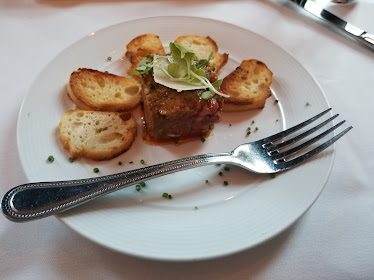 Eddie V's Prime Seafood — Restaurant Food And Dining Photo