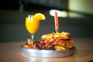 Ethyl & Tank — Restaurant Food And Dining Photo