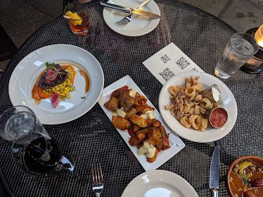 Barcelona Restaurant and Bar — Restaurant Food And Dining Photo