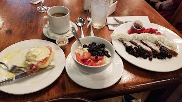 La Chatelaine French Bakery and Bistro