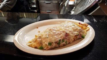 Lexi's on Third featuring danny's deli catering & originals